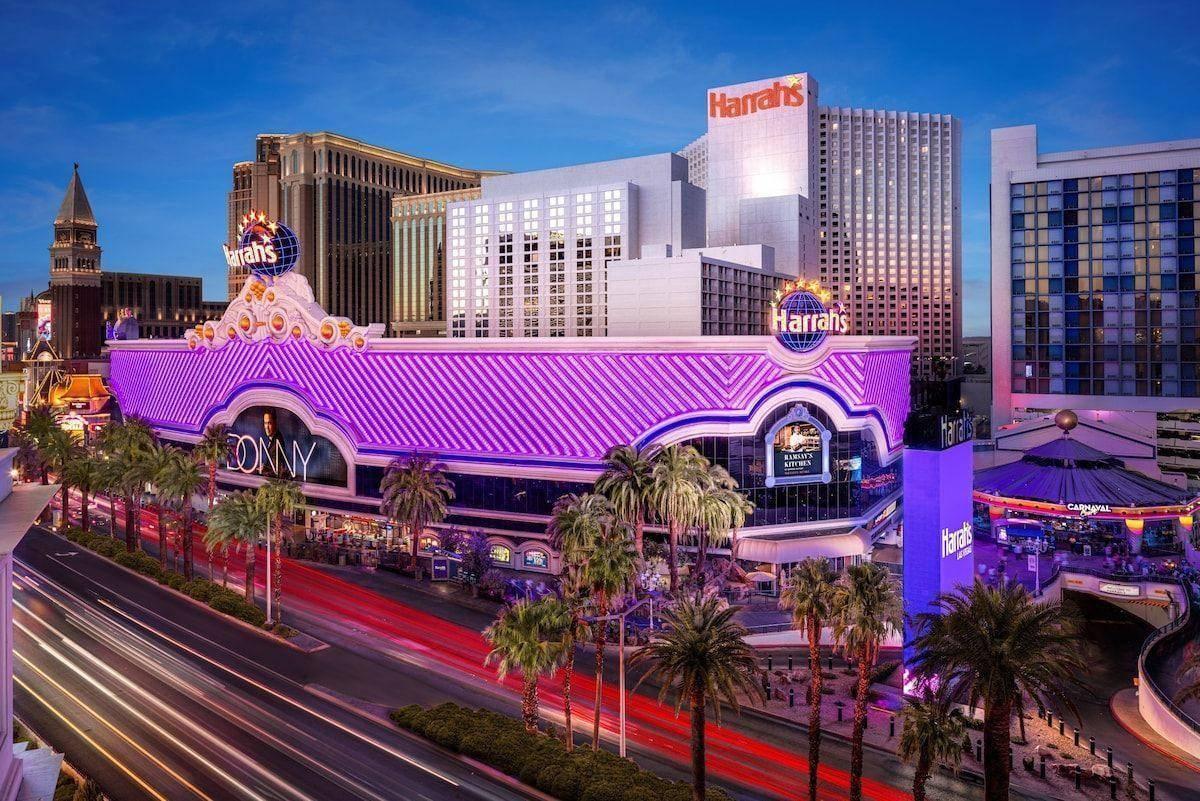 Harrahs Hotel and Casino Las Vegas: Fun and Entertainment